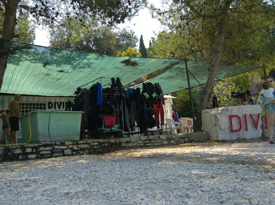 Diving Center Puntizela