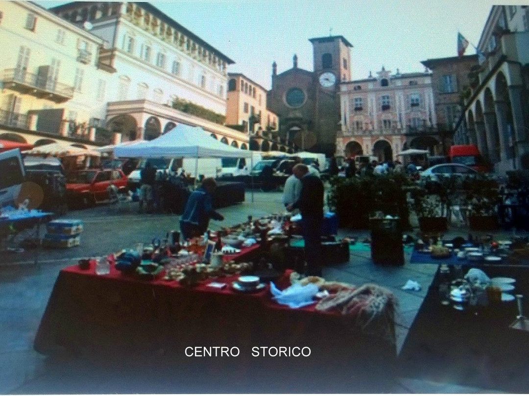 Antiq'aria il mercato di Moncalieri景点图片