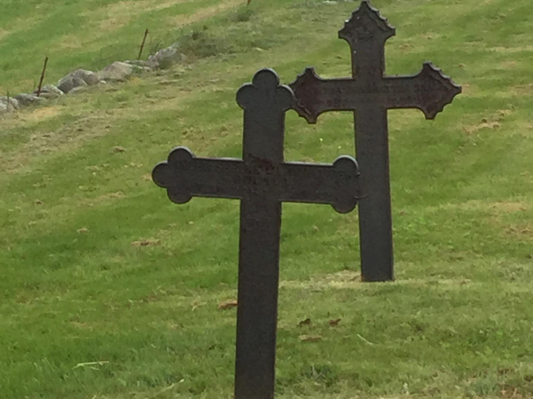 Varhaug Old Churchyard景点图片