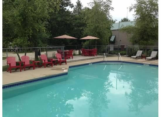 Baileys Grove Travel Park & Campground