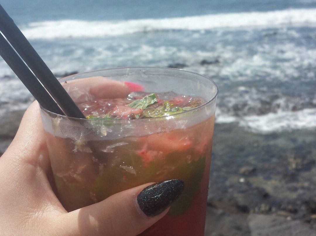 Akustito Cocktail-美洲海滩必去景点