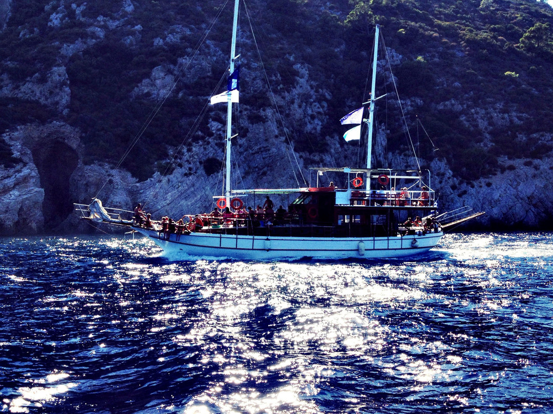 Captain's Boat Trips-Pythagorion必去景点