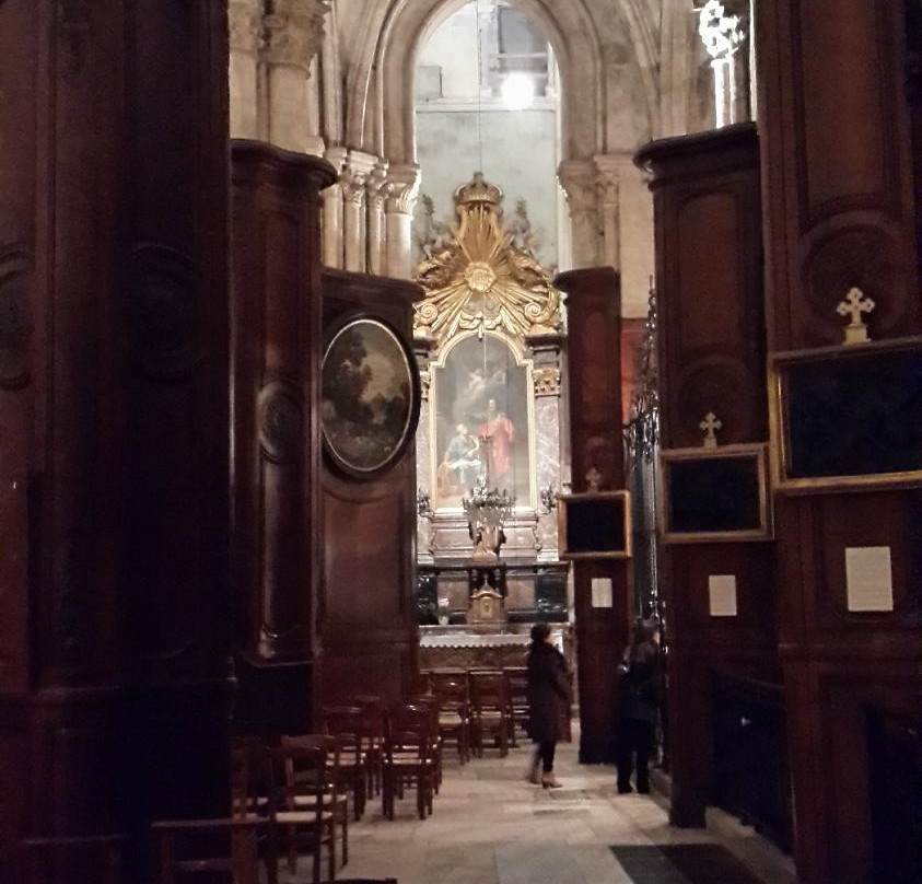 Eglise St Jacques-贡比涅必去景点