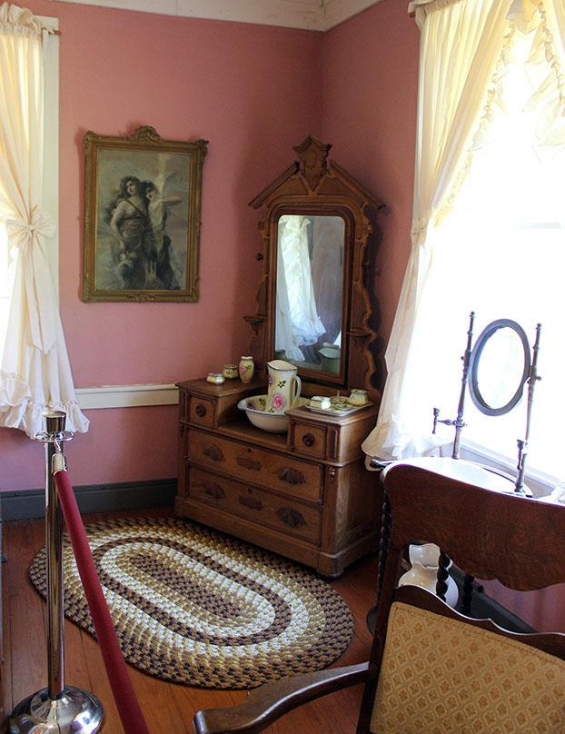 Clisby Austin House-Tunnel Hill必去景点