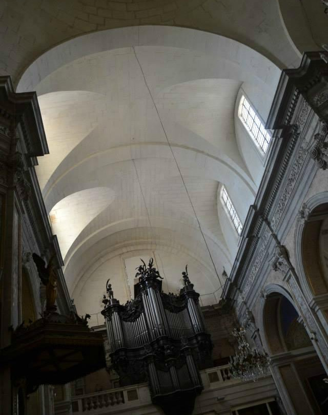 Basilique Notre Dame de Bonsecours-Lablachere必去景点
