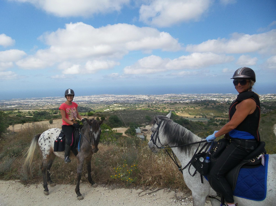 Horse Riding Paphos - Eagle Mountain Ranch-帕福斯必去景点