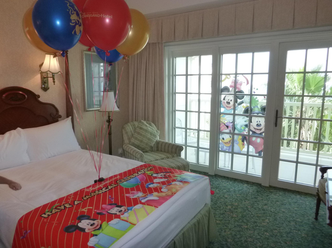香港迪士尼樂園酒店主图