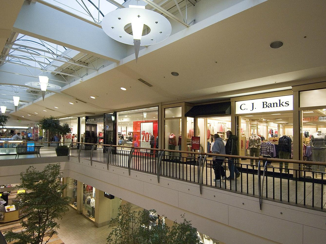 Layton Hills Mall景点图片