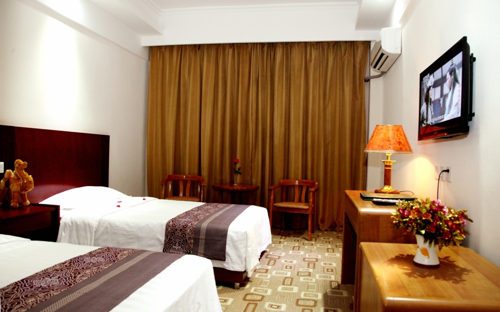 敦煌假日大酒店-客卧