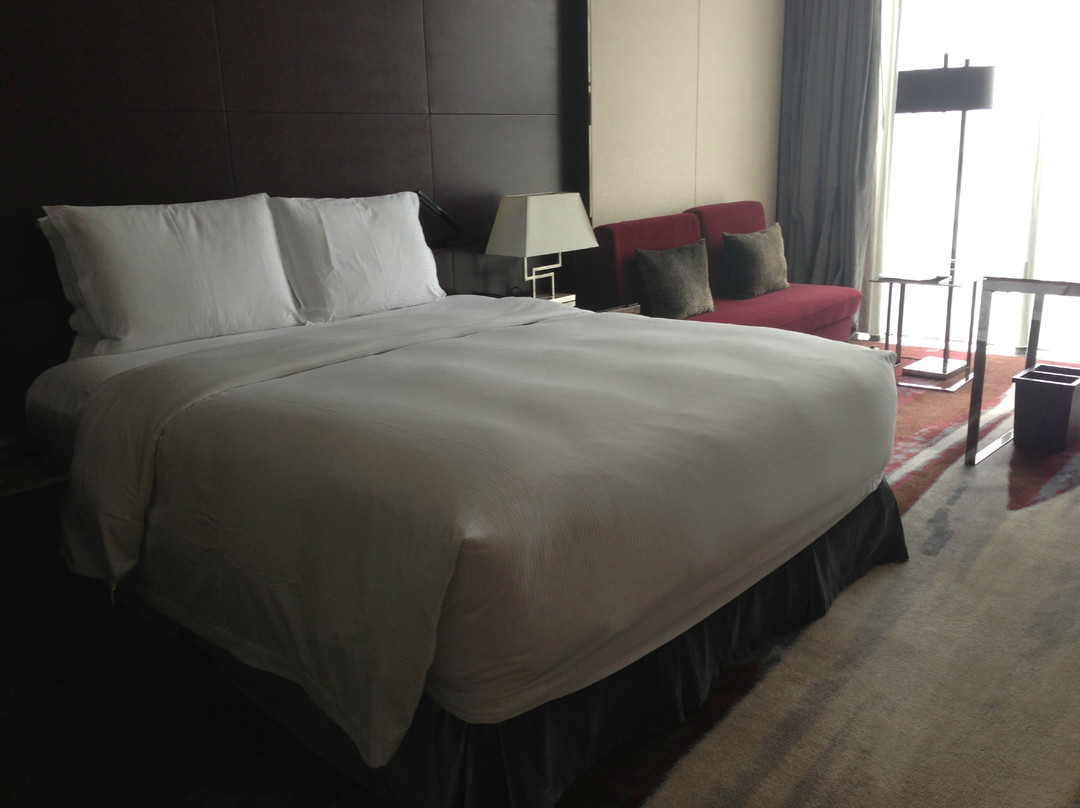 广州天河希尔顿酒店主图