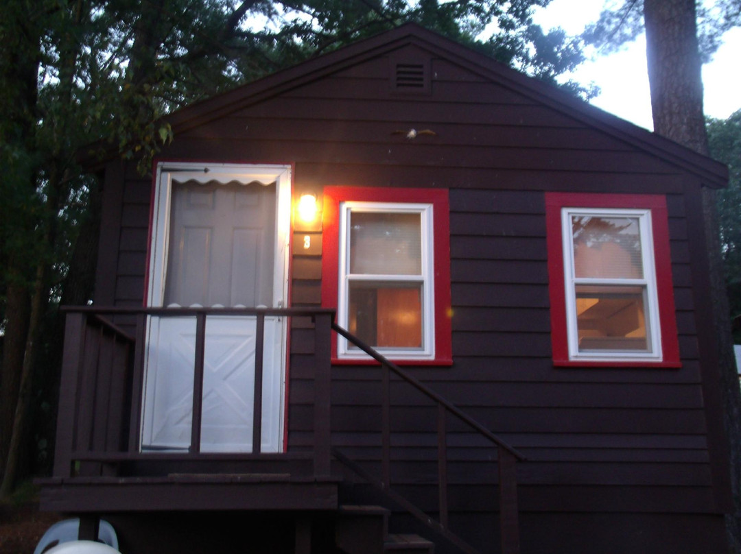 Beach Grove Cabins