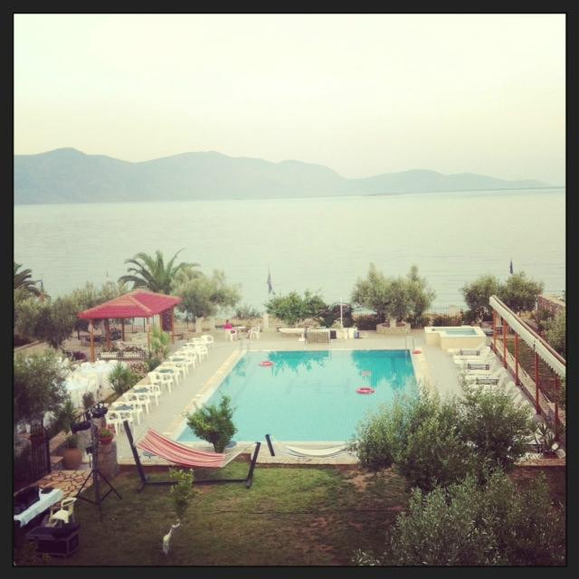 阿尔图洛拜酒店主图