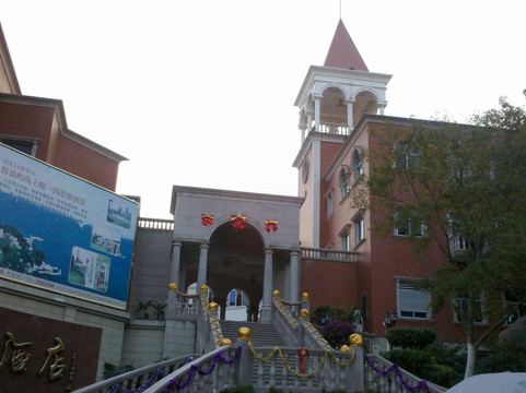 海上花园酒店主图