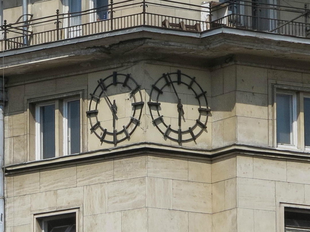 Slaveikov Square-索非亚必去景点