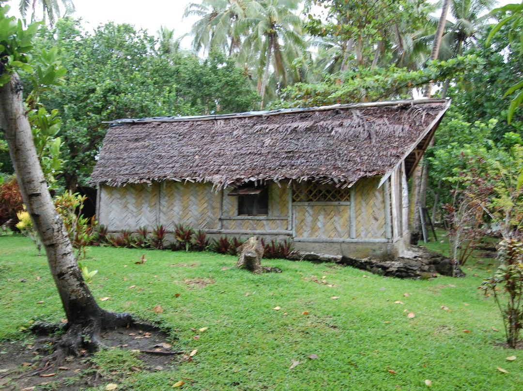 Amel Toro Bungalows & Restaurant