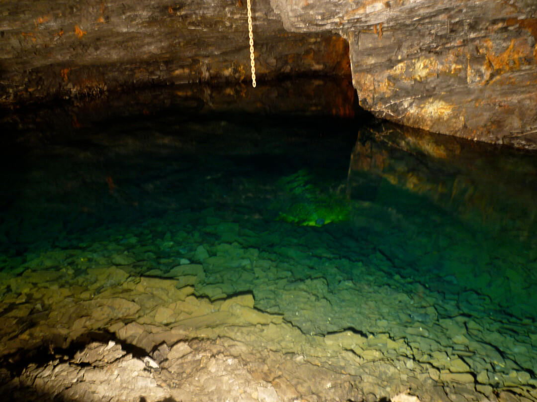 Carnglaze Caverns-利斯卡德必去景点