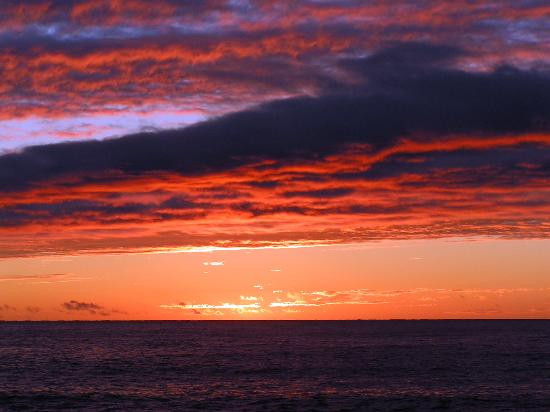 玛胡科纳海滨-卡慕也拉必去景点