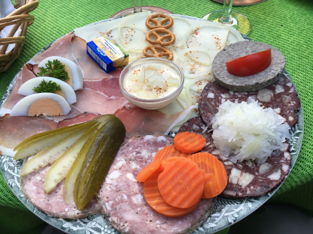 Ruedenau餐馆和美食-Zum Wengertsknecht