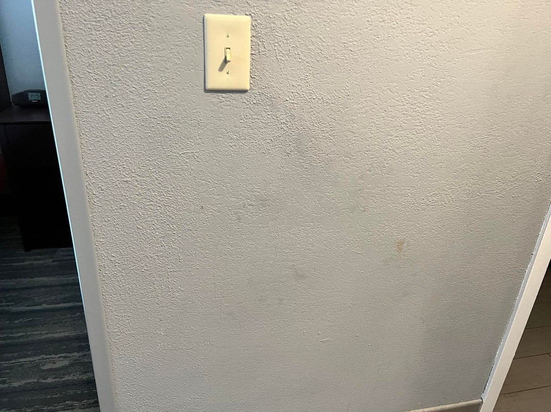 金斯顿希尔顿恒庭酒店主图