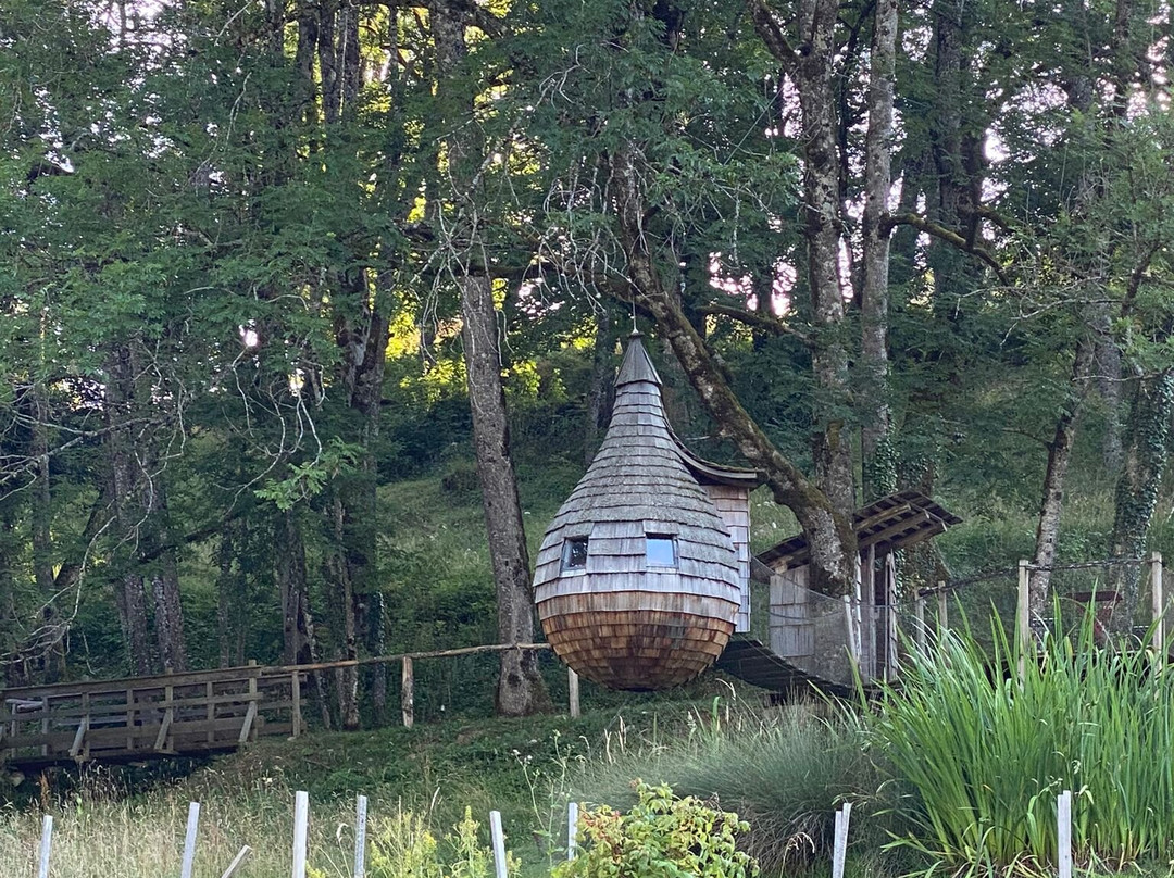 Sur le Coux, table et chambre d 'hôte主图