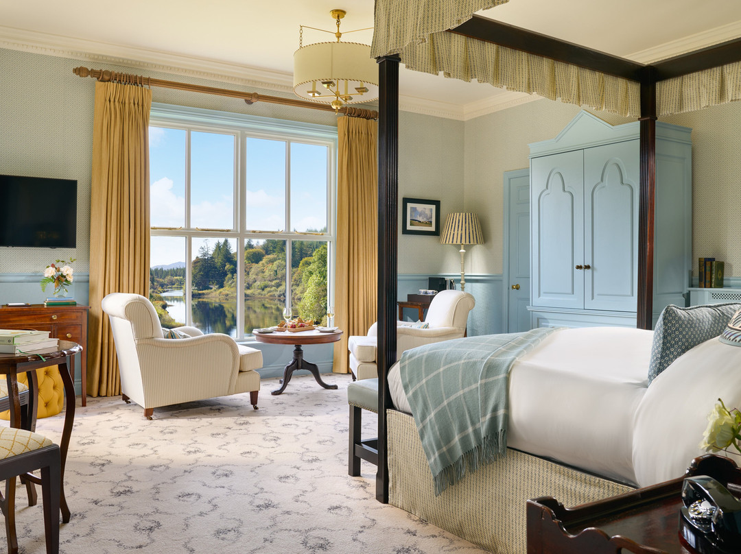 巴利纳城堡酒店主图