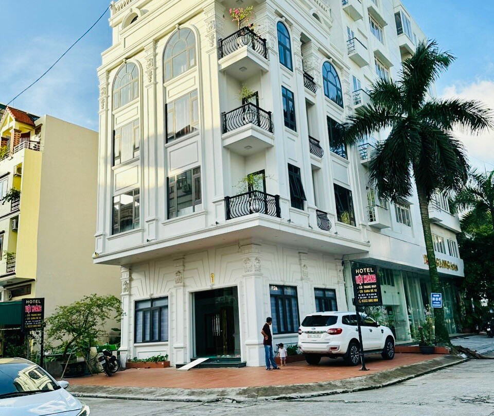 Việt Hoàng Hotel - Bãi Cháy, Hạ Long