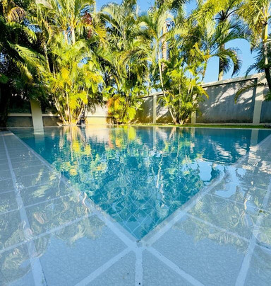 普吉岛游泳池住所主图