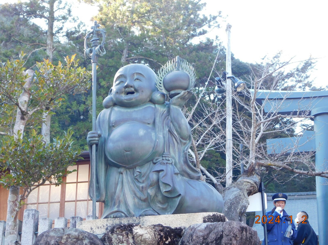 Kiyoshikojin Seichoji-宝冢市必去景点
