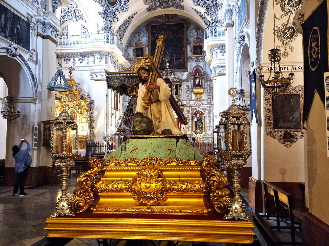 Convento de Belen-安特克拉必去景点