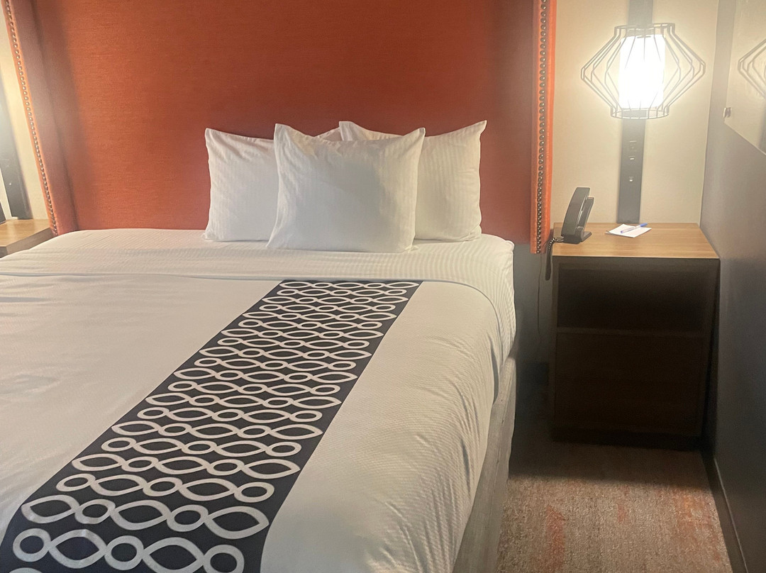 La Quinta Inn & Suites By Wyndham Pflugerville主图