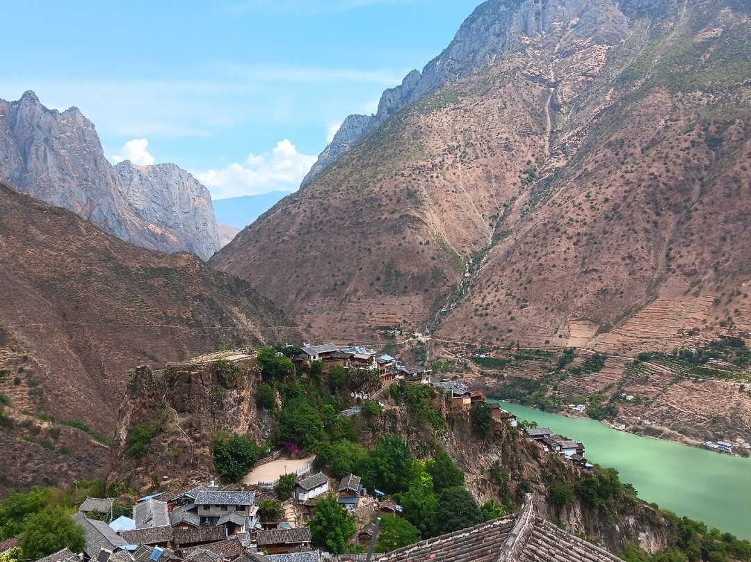 宝山古石城-玉龙纳西族自治县必去景点