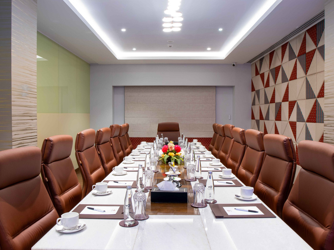 加德满都舒尔迪皇冠假日酒店主图