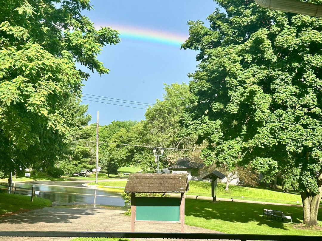 Little Bluff Inn主图