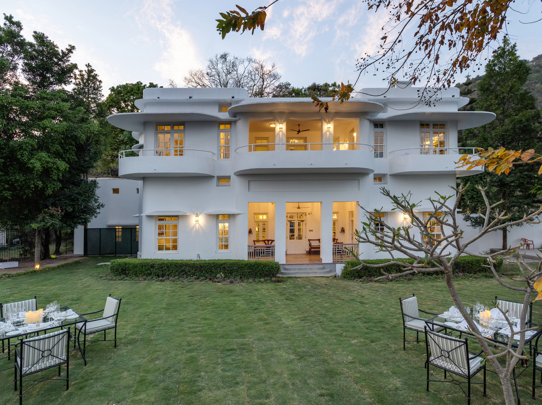 Kinwani House, Araiya Anthology