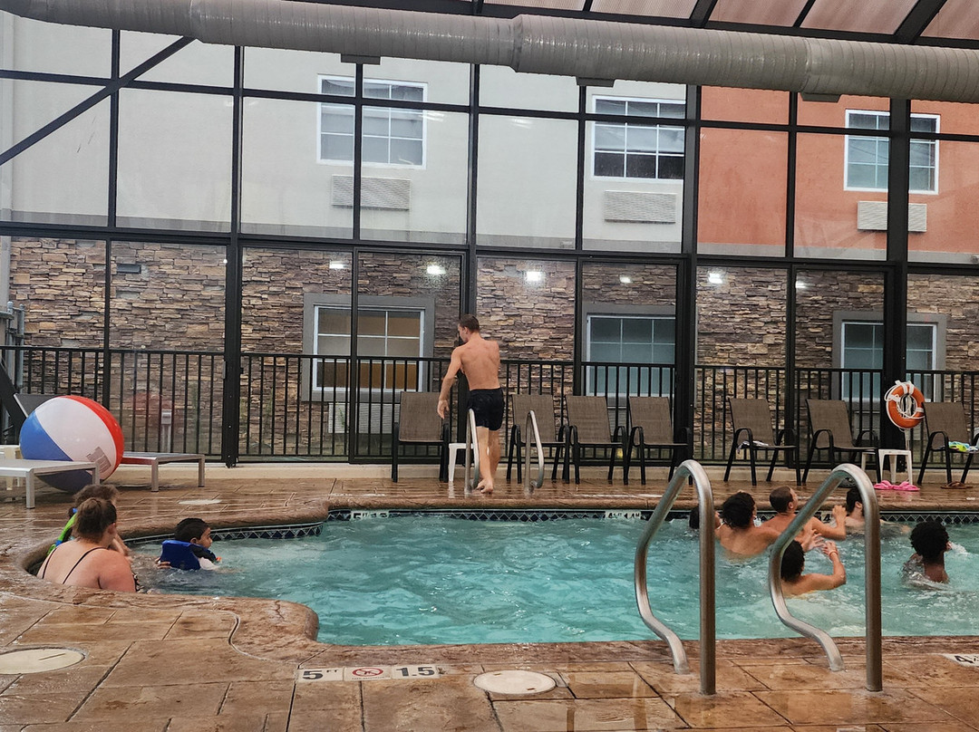 Holiday Inn Express & Suites Absecon-atlantic City Area By IHG主图