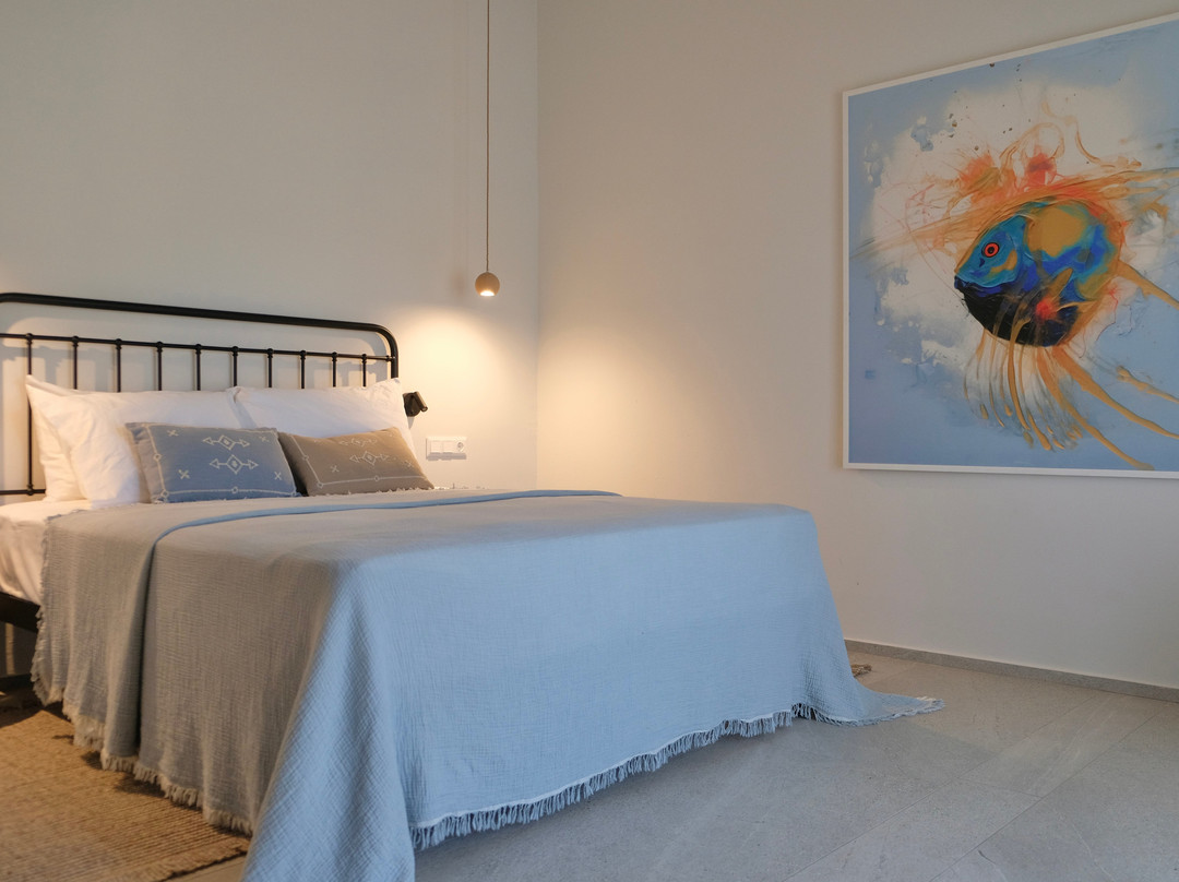Evia Bay Suites & Retreats Hotel