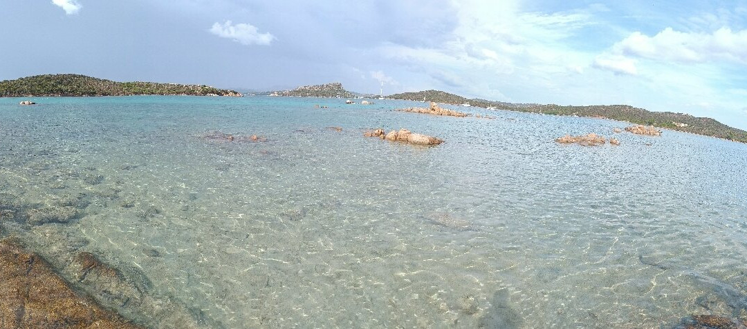 Spiaggia per Cani Doggie Beach di Caprera-Caprera必去景点