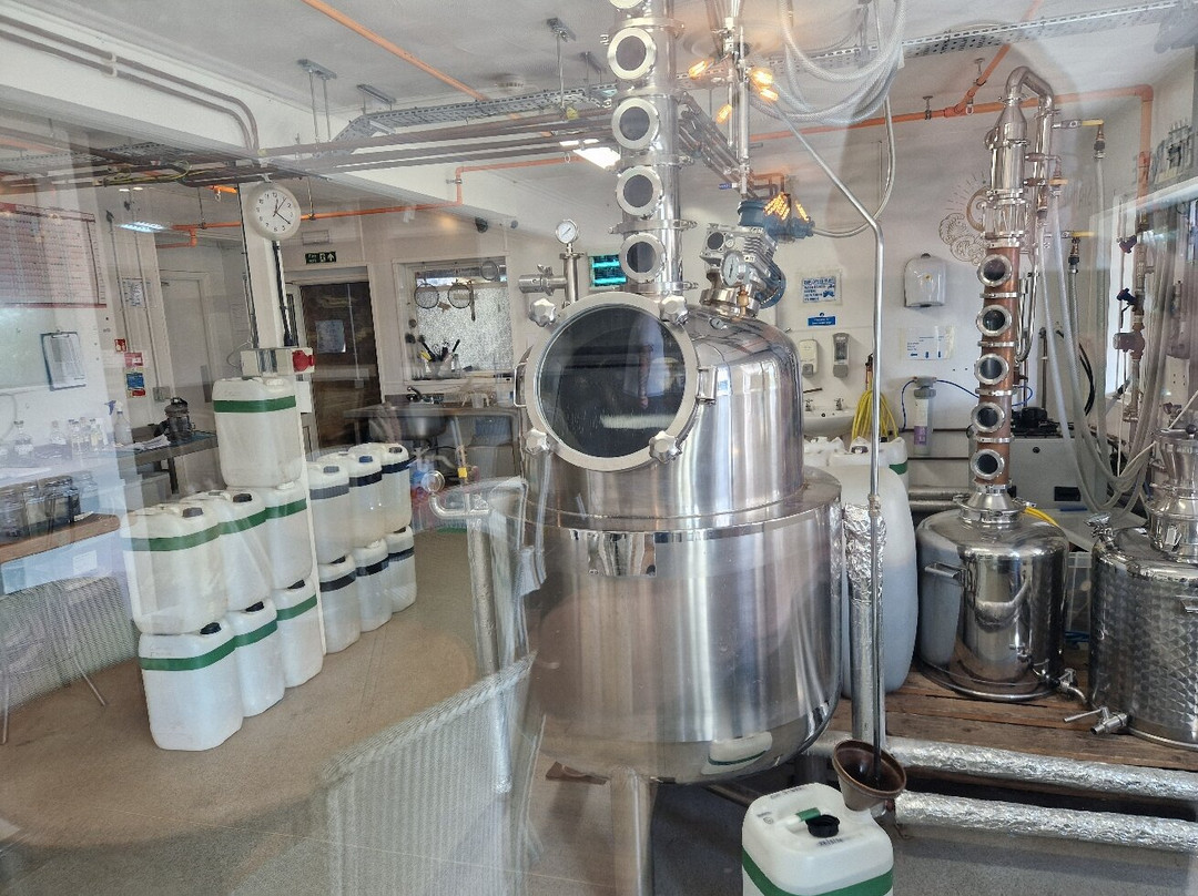 Isle Of Wight Distillery-赖德必去景点