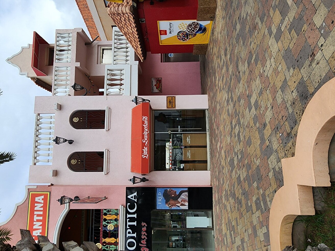 Little Switzerland-棕榈/鹰海滩必去景点