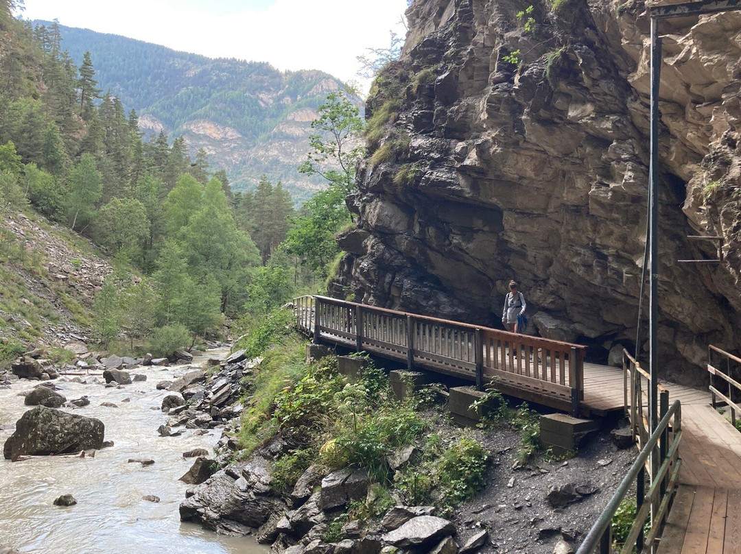 Cascade de la Lance景点图片