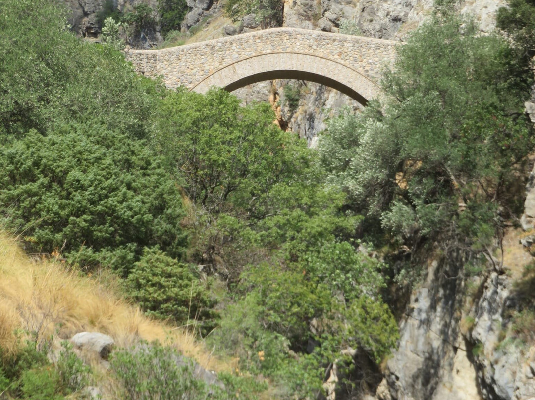 Ponte Ghetterello - “Ponte del Diavolo”-Squillace必去景点