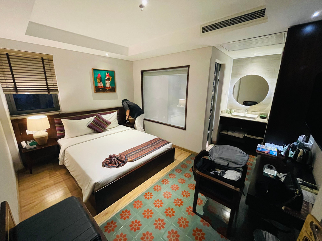 Au Lac Legend Hotel主图