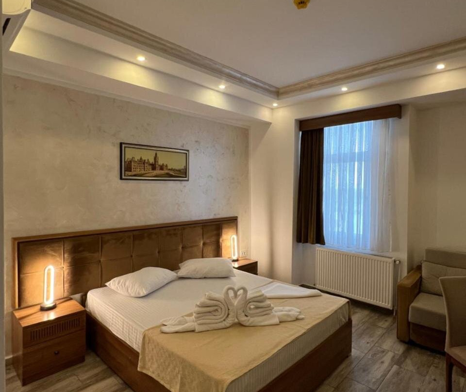 EKA Residence主图