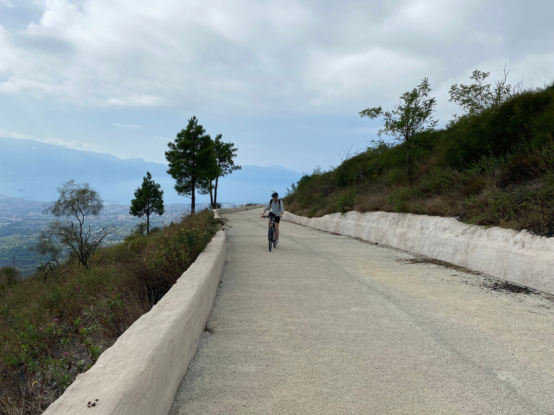 VESUVIO DRIVE-Boscotrecase必去景点