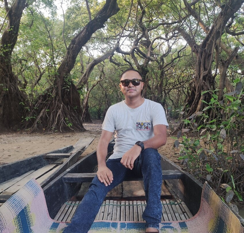 Ratargul Swamp Forest景点图片