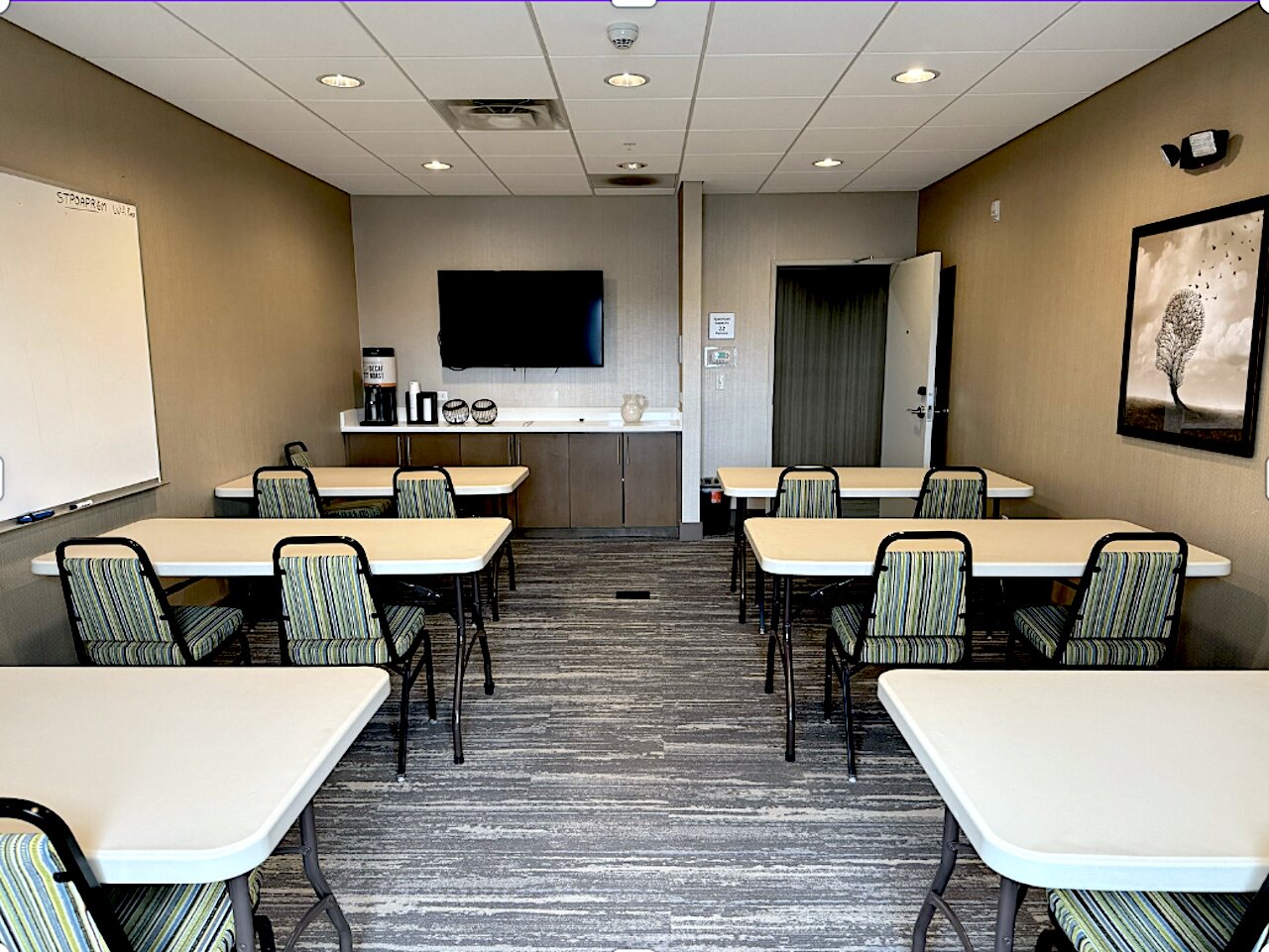Hampton Inn & Suites St. Paul Oakdale/Woodbury-商务中心/多功能厅