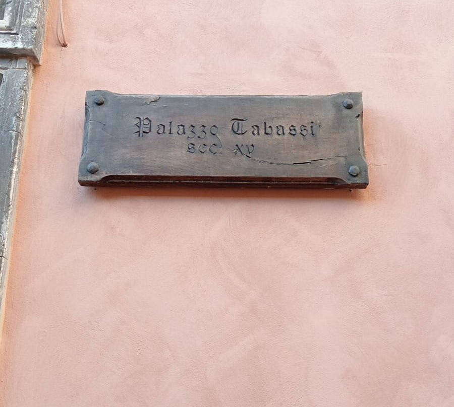 Palazzo Tabassi-苏尔莫纳必去景点