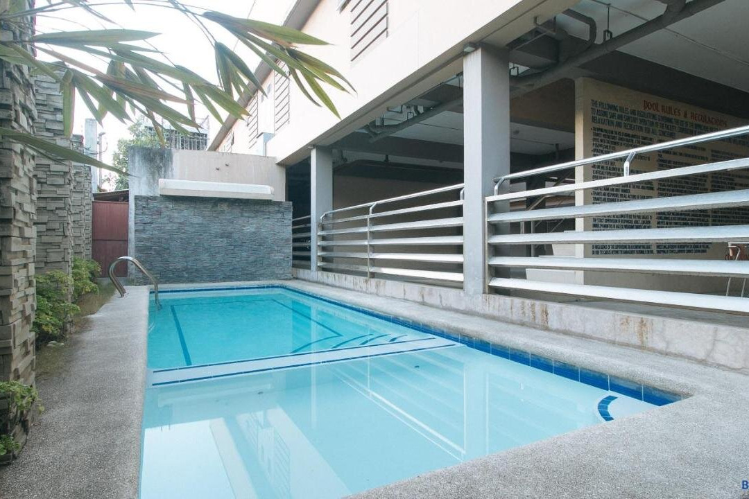 RedDoorz Plus @ Hernan Cortes Cebu