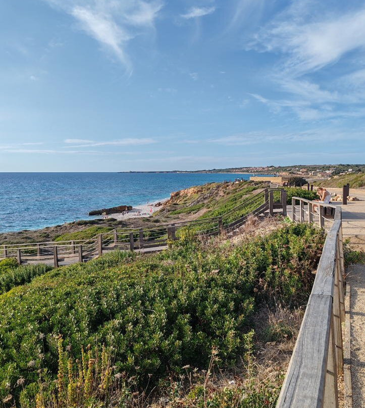 Spiaggia Di Capo San Marco-卡布拉斯必去景点