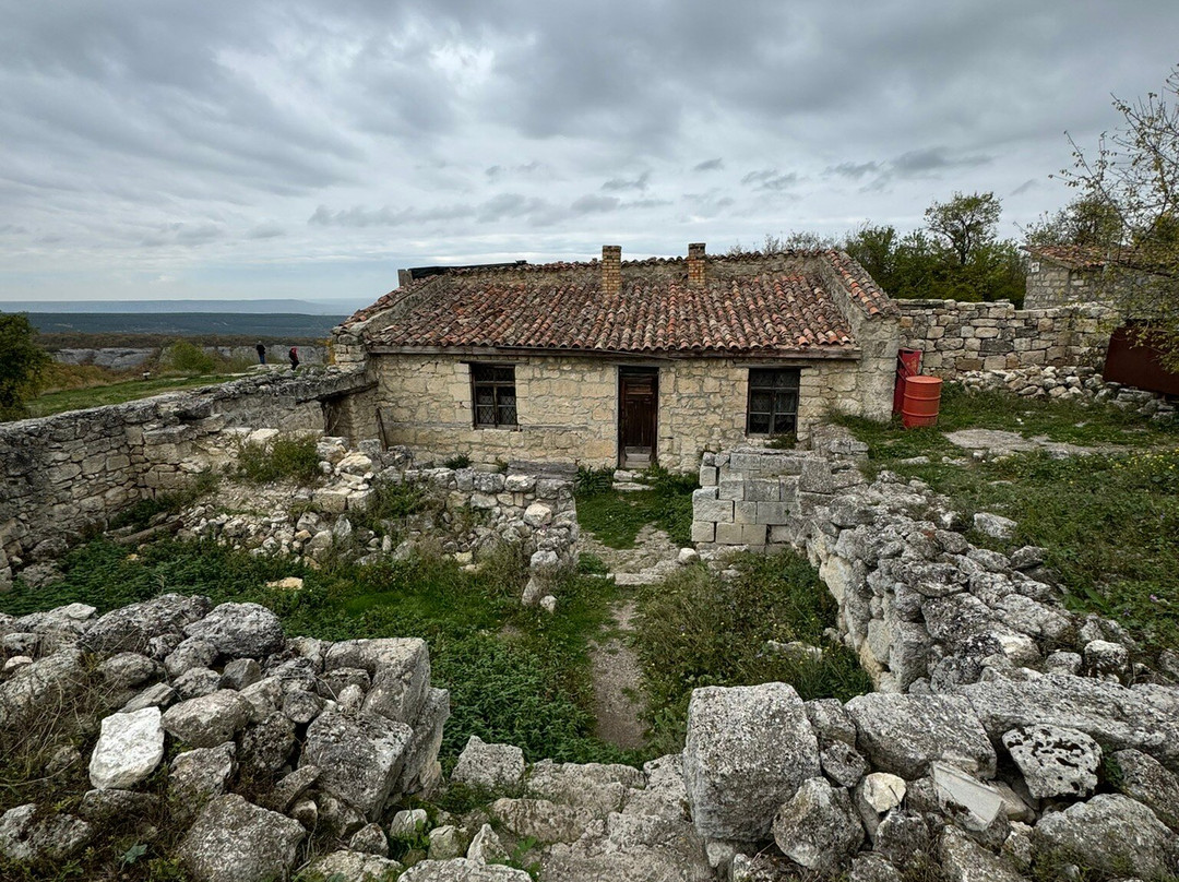 Cave Town of Chufut-Kale-Bakhchisaray必去景点